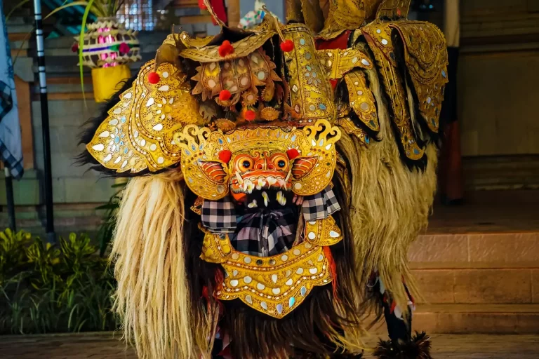 Danse traditionnelle du Barong à Bali